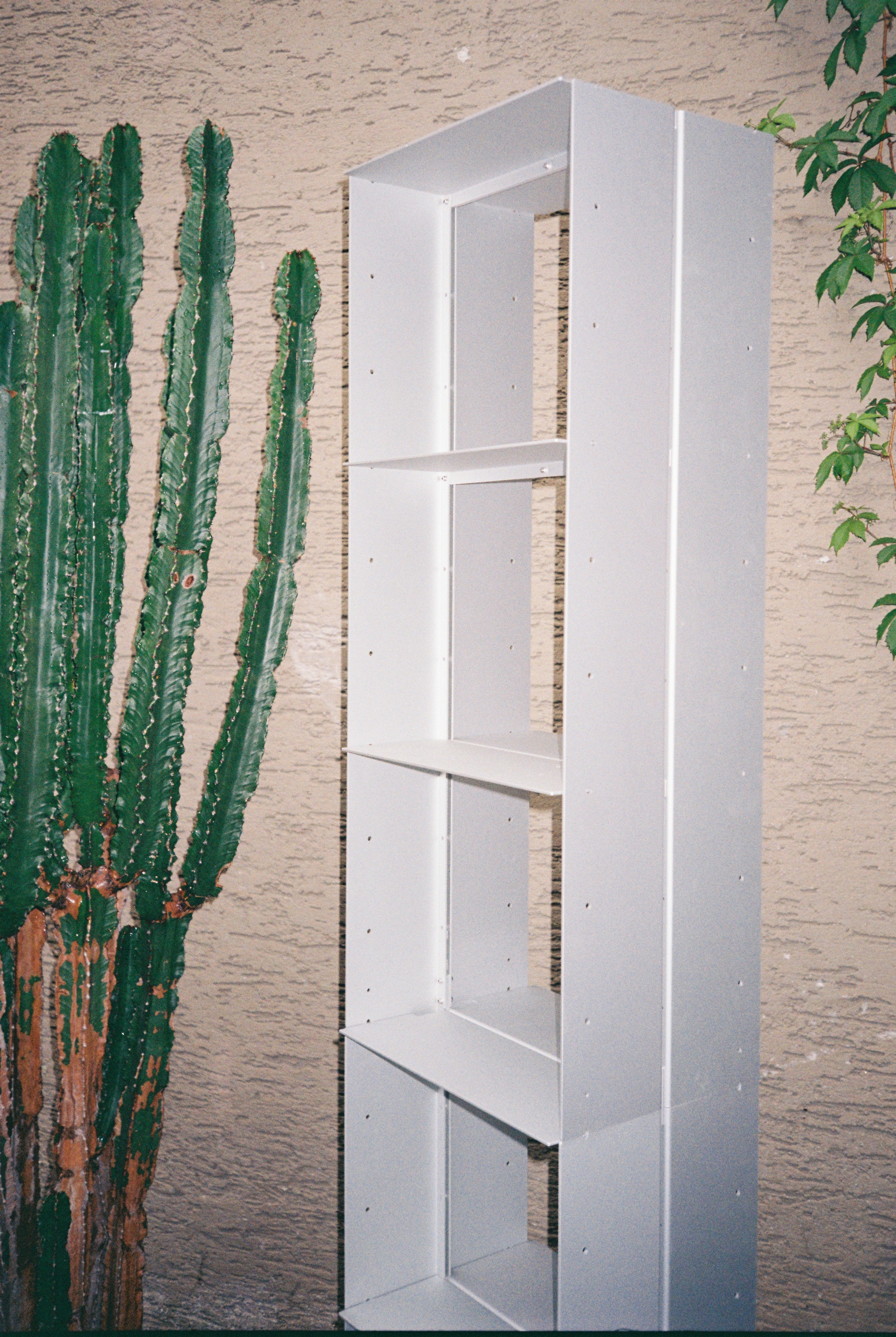 SHELF 400 | 1